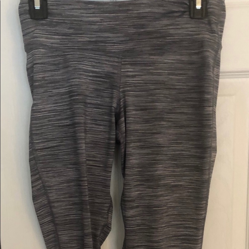 Old Navy Active Leggings